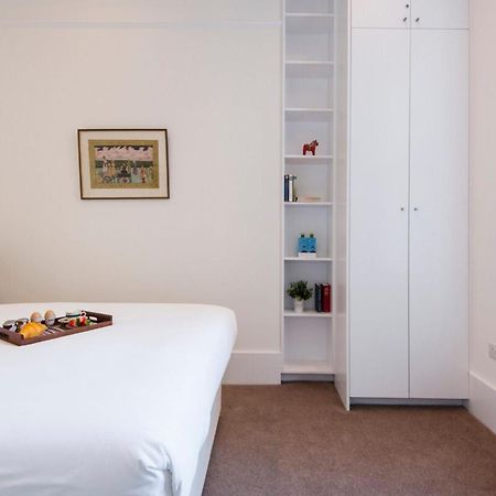 The Stunning Philbeach Garden Apartment London Bagian luar foto