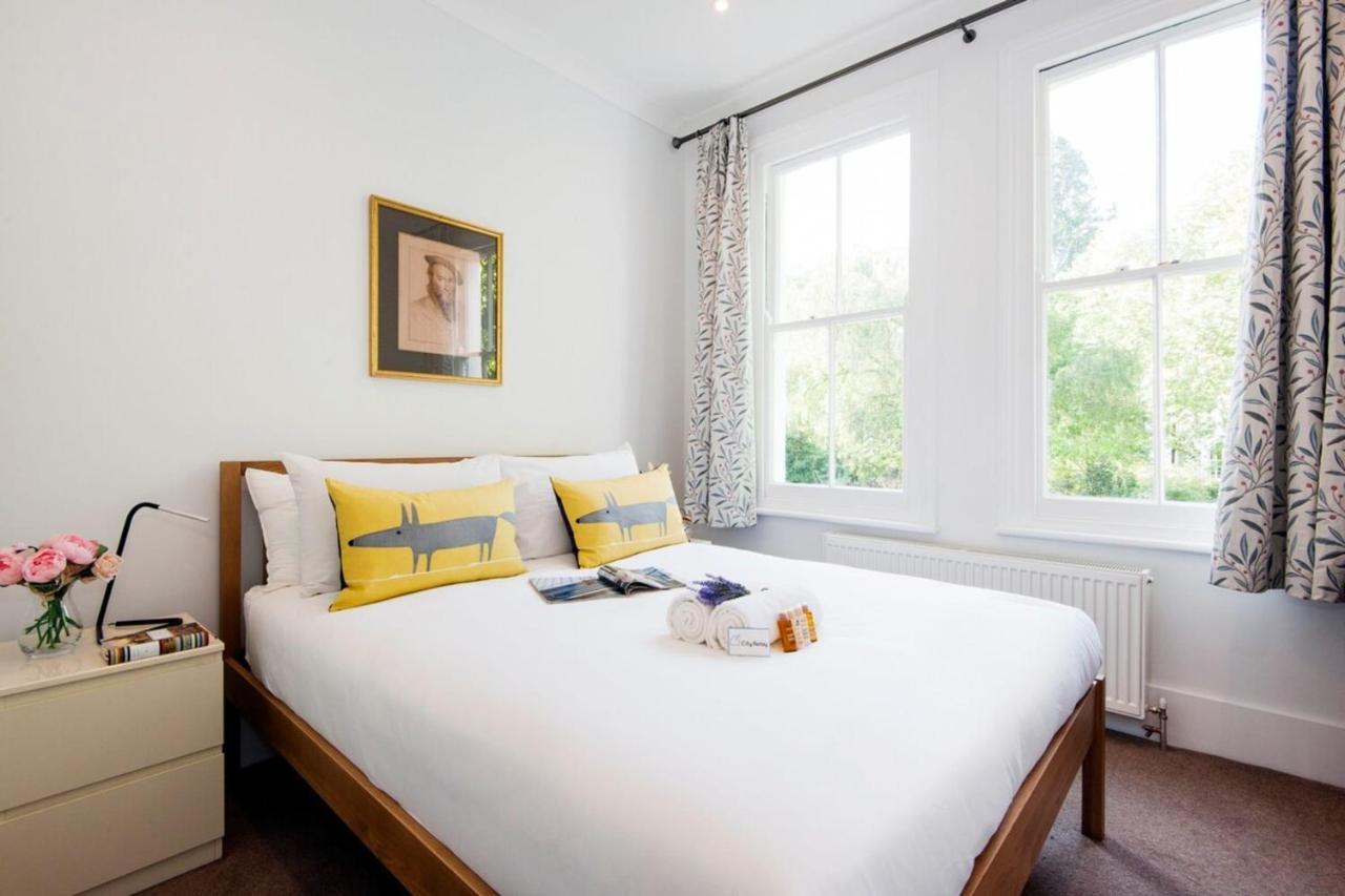 The Stunning Philbeach Garden Apartment London Bagian luar foto