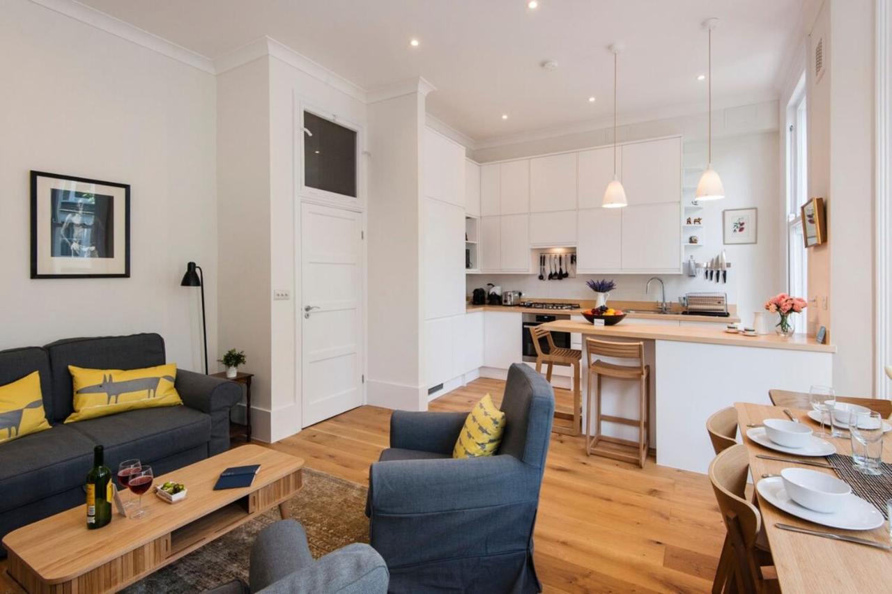 The Stunning Philbeach Garden Apartment London Bagian luar foto